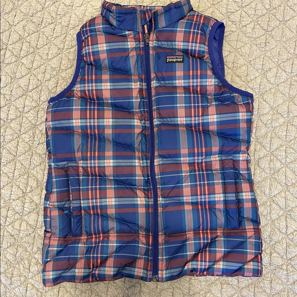 Girls Patagonia vest.